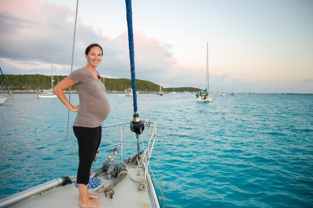 In the Bahamas, pregnant with Ellia